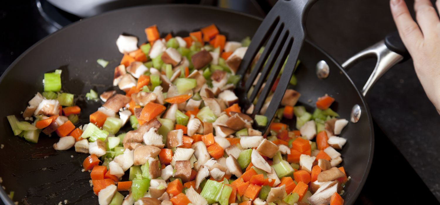 Non-stick fry pans and woks